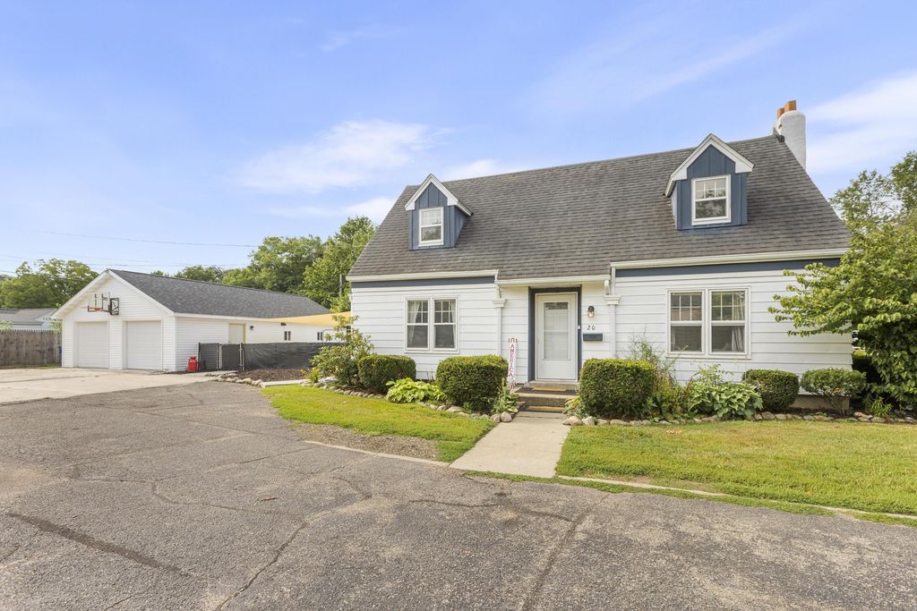20 N 27th Street N, Battle Creek city