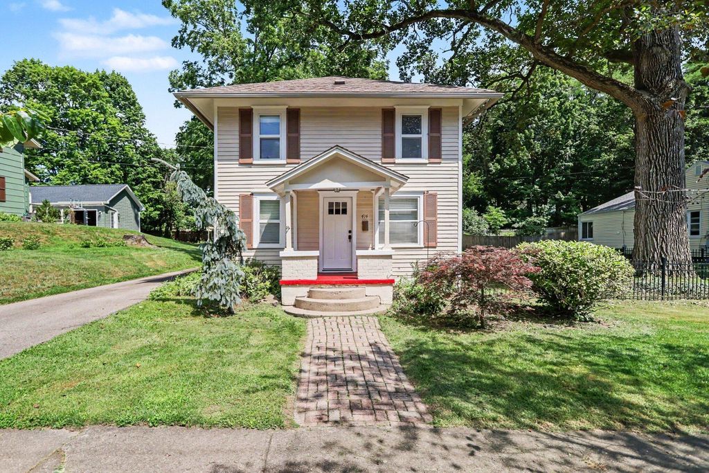 414 N Mulberry Street, Marshall city