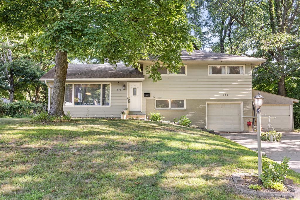 341 Country Club Terrace, Battle Creek city
