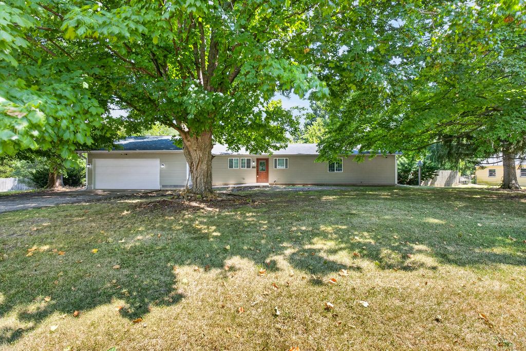 15286 Ackerson Drive, Emmett charter township
