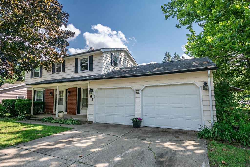 102 Lincolnwood Drive, Battle Creek city