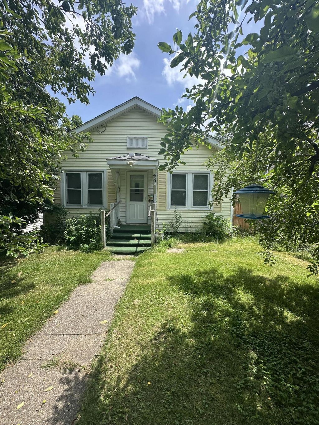 450 24th Street N, Springfield city