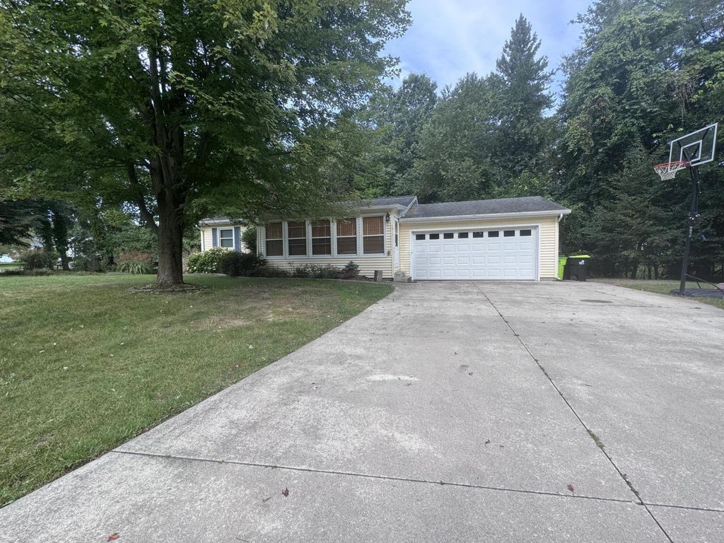 1311 Crescent Street, Greenville city