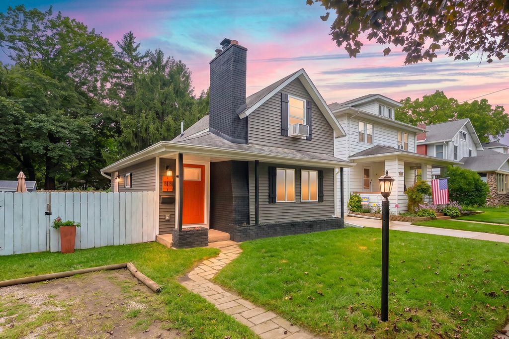 88 Latta Street, Battle Creek