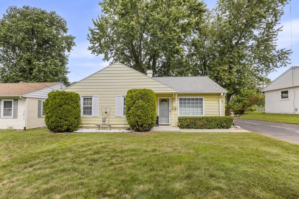 421 Weeks Avenue, Battle Creek