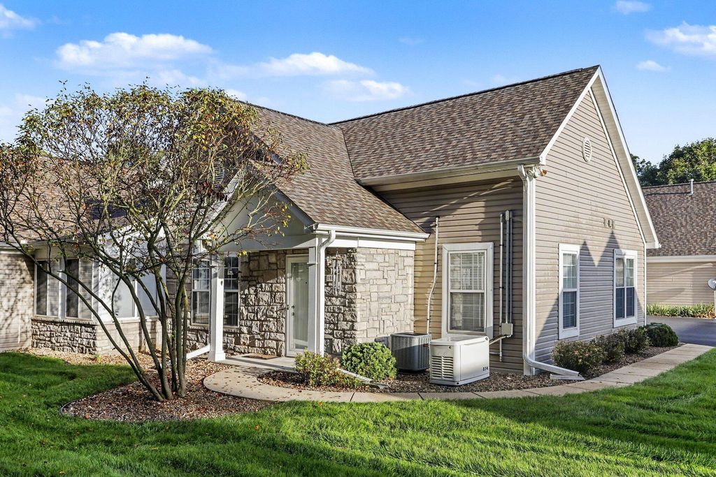 198 Ashton Lake Drive, Battle Creek