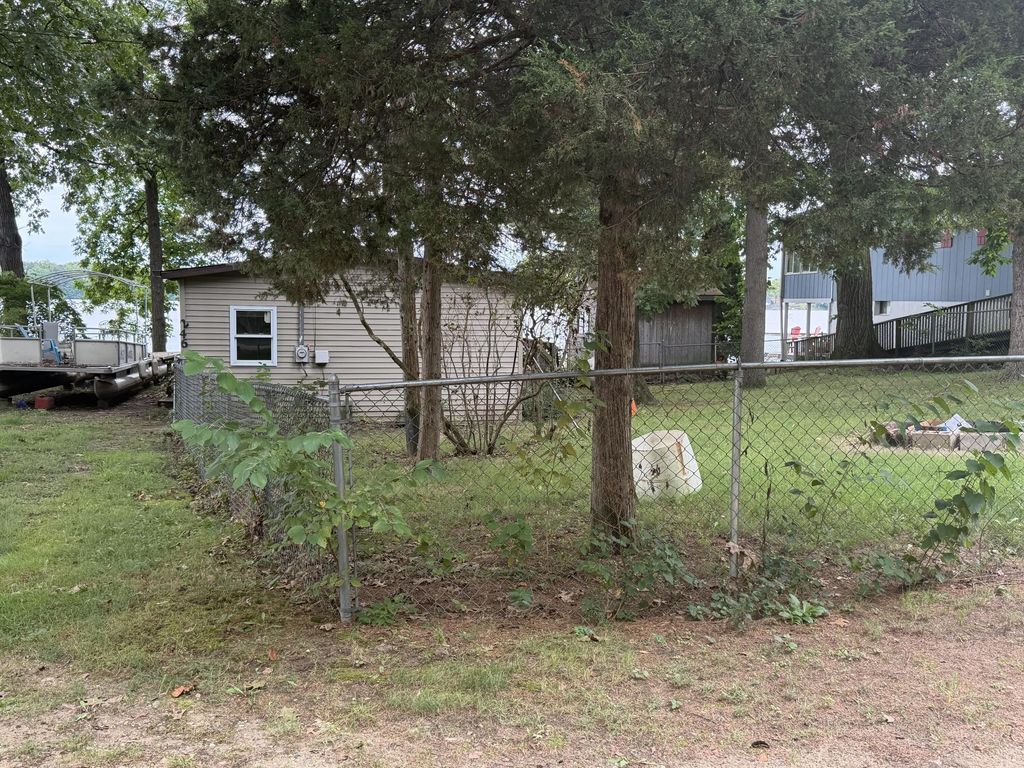 246 Tuttle Park Drive, Sherwood