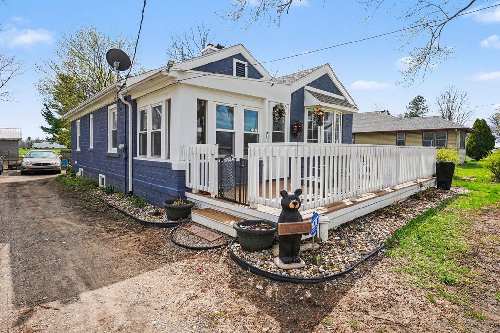 2961 W Dickman Road, Springfield