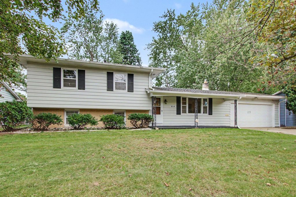 225 Eaton Street, Battle Creek