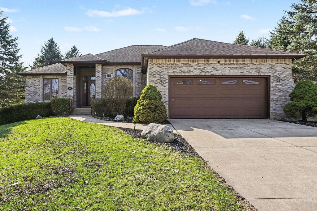 52 E Acacia Boulevard, Battle Creek