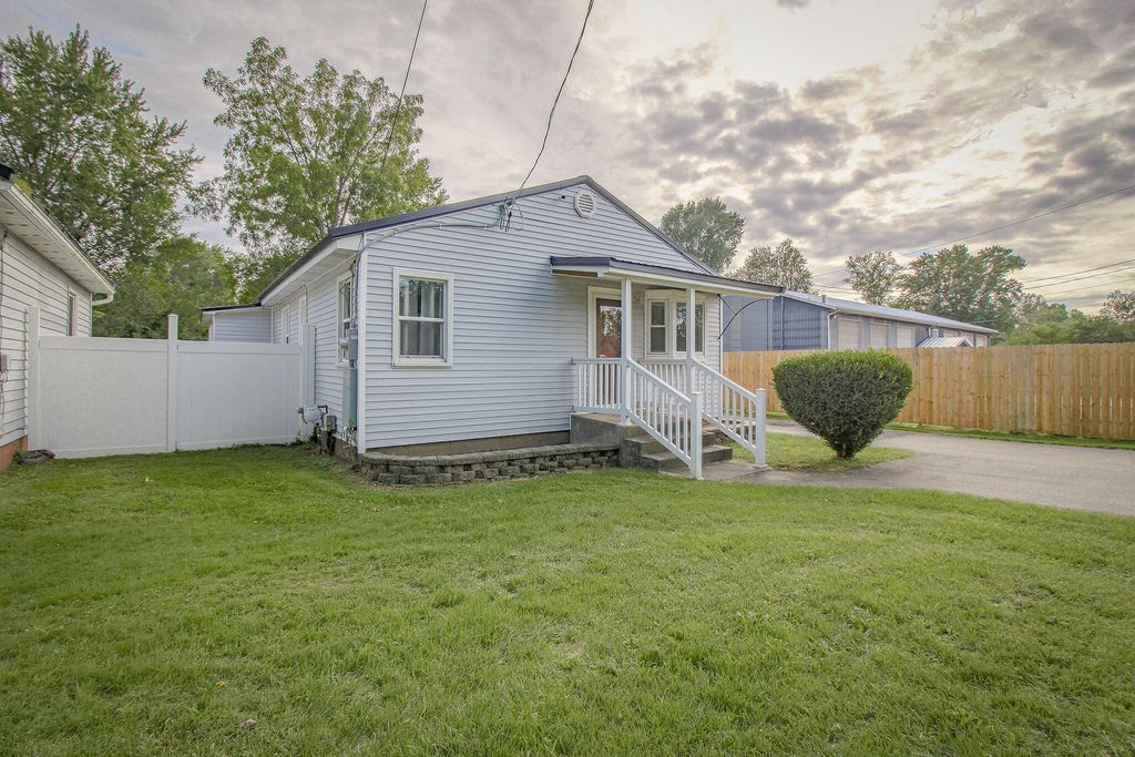 3308 Lake Street, Kalamazoo
