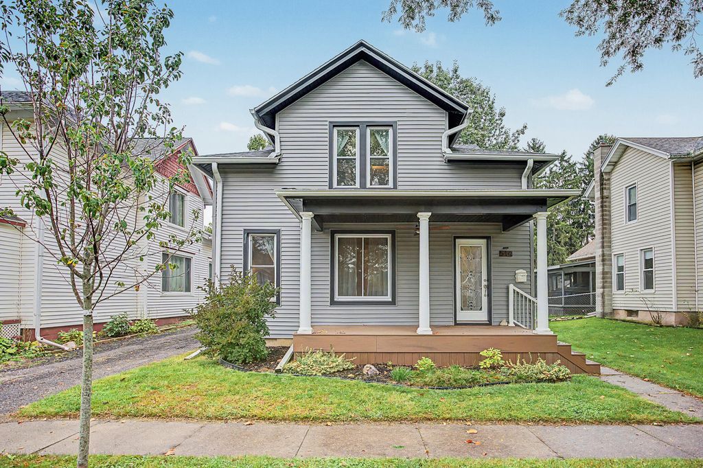 514 W Green Street, Marshall
