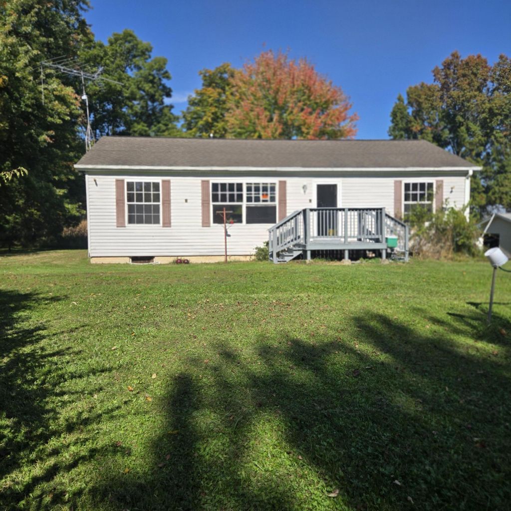 2374 20 Mile Road, Tekonsha