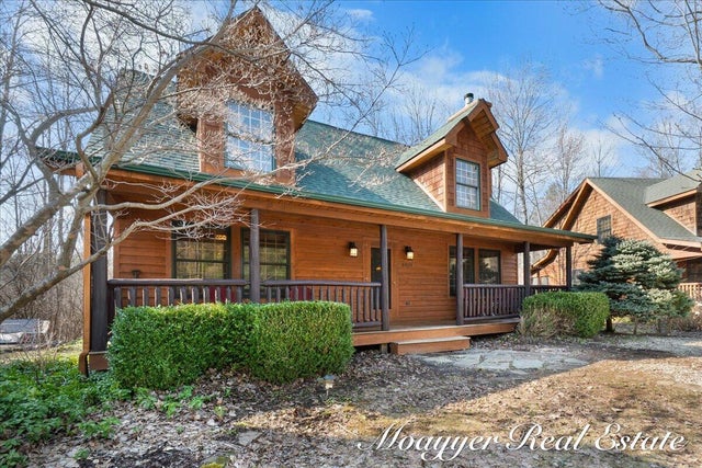 6459 Lilypad Lane, Saugatuck township