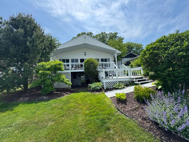 16933 Royal Lane, Ferrysburg city