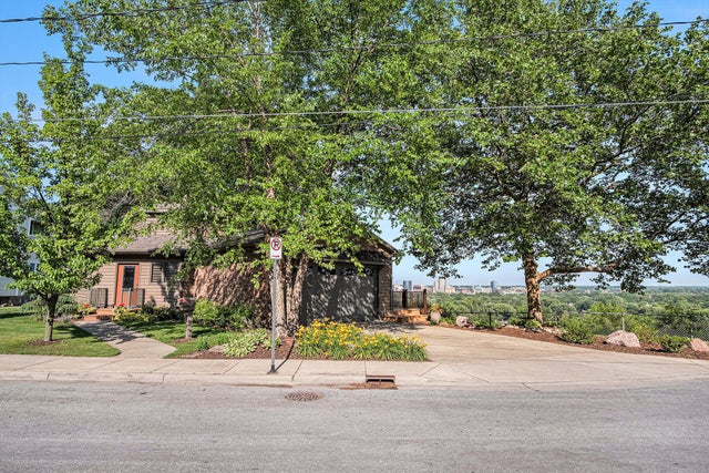 226 Sunset Avenue Nw, Grand Rapids city