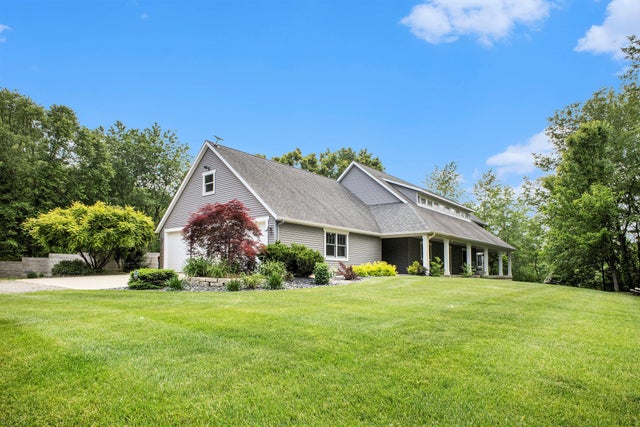 3778 22nd Street, Dorr township