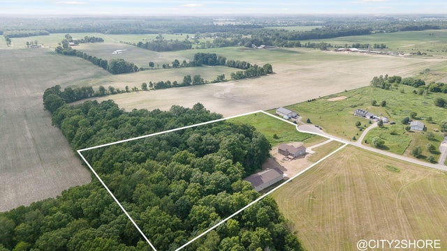 3905 Sunset View, Leighton township