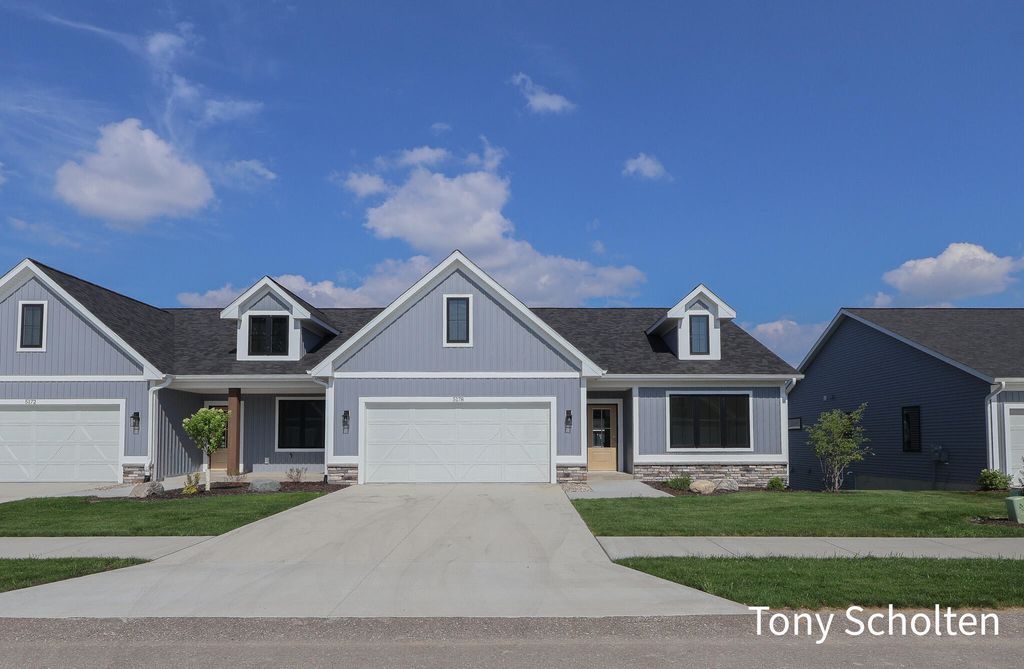 5178 Blendon Meadow Circle Unit: 46, Blendon township