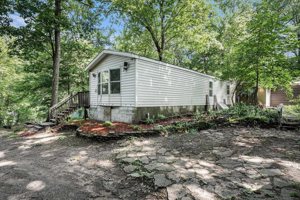 15740 Grey Goose Drive, Spencer township