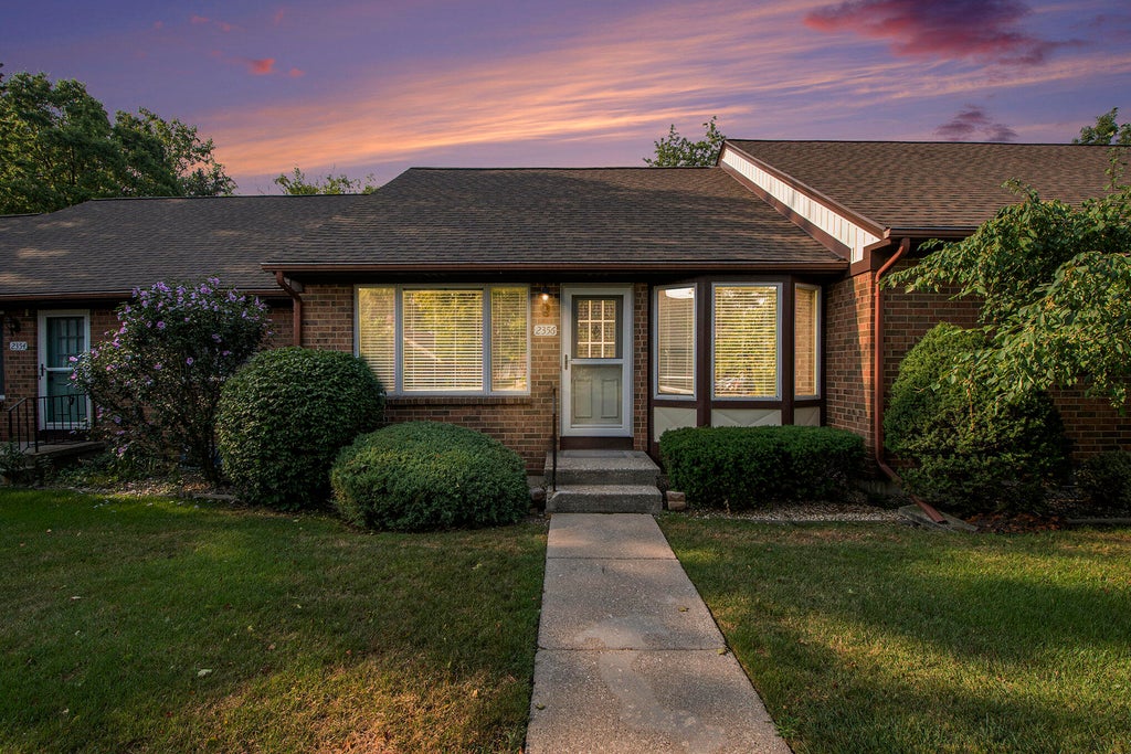 2356 Radcliff Village Drive Se Drive Se, Grand Rapids city