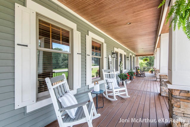 4653 Leighton Lakes Drive, Leighton township