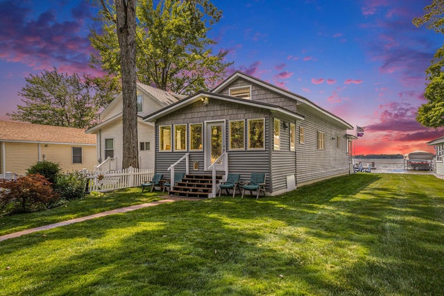 4304 Trails End Road, Orangeville township