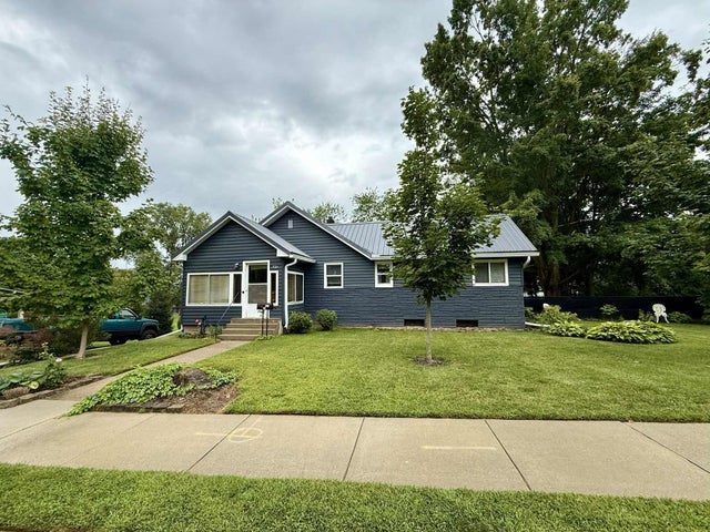 721 Chapman Street, Ionia city