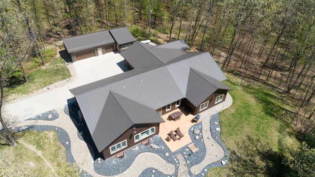 9242 Linda Lane, Richland township