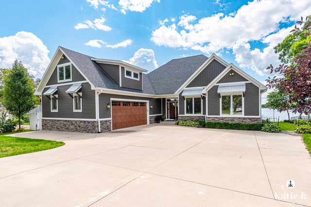 22133 Leota Drive, Pierson township