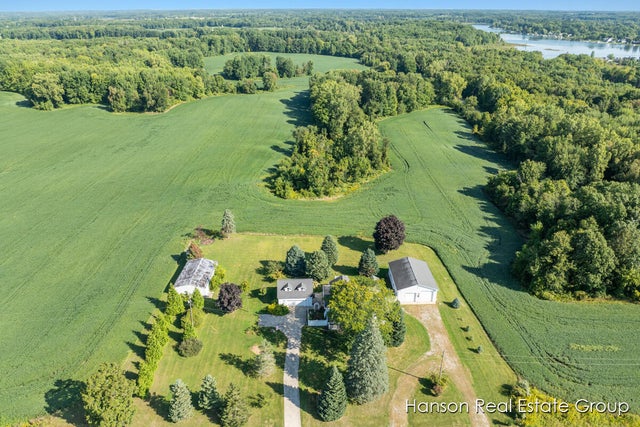 11133 3 Mile Road Ne, Vergennes township