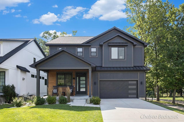 2726 Orange Avenue Se, Cascade charter township