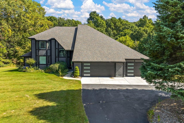 9820 Snow Pointe Drive Se, Bowne township