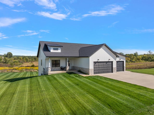 3368 Calming Meadows Court, Thornapple township