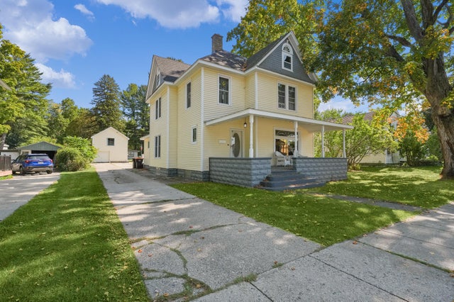 126 N Monroe Street, Rockford city