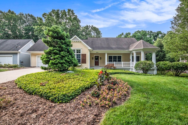 4470 Oak Arbor Drive Ne Unit: 7, Plainfield charter township