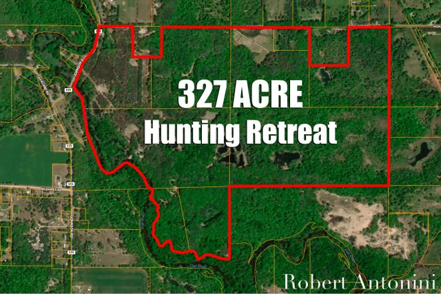 4751 S Johnson Road, Montcalm township