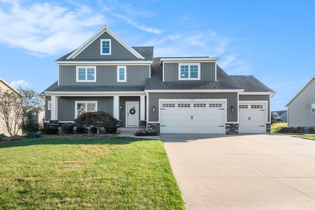 2156 Center Grange Drive Sw, Byron township