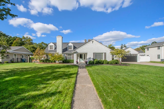 2821 Elmwood Drive Se, East Grand Rapids city
