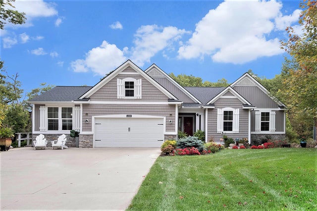 4330 Oak Timbers Drive Ne, Plainfield charter township