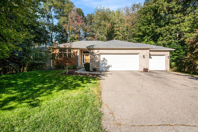 2594 Talltimber Court Se, Cascade charter township