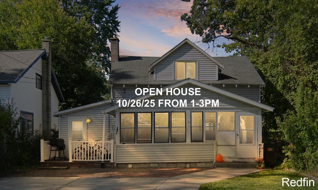 2117 Denwood Avenue Sw, Wyoming city