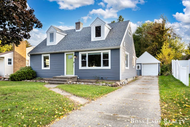 2065 Brandon Drive Nw, Grand Rapids city