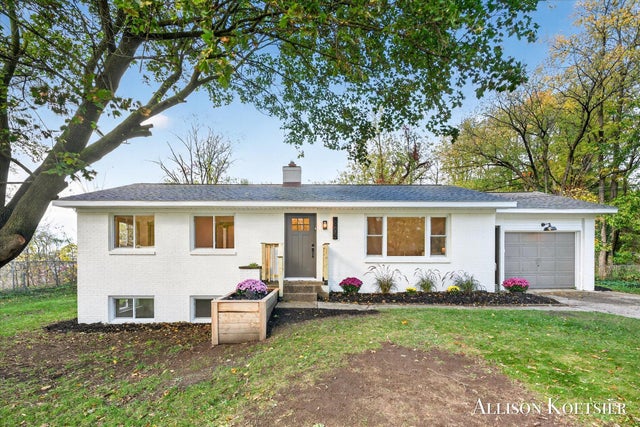 6905 Maple Avenue, Georgetown charter township