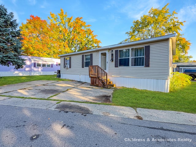 323 Scabbard Street Sw, Byron township