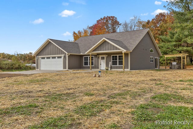5263 N Bass Lake Road, Pierson township