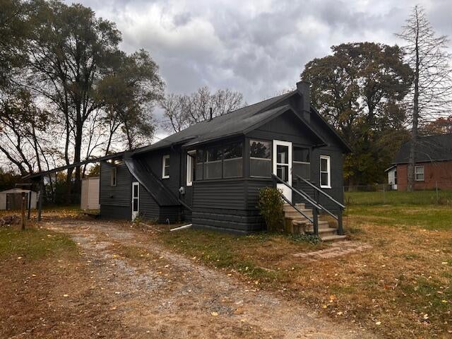 151 Glynlee Street, Emmett charter township