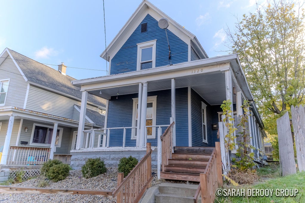 1320 Lafayette Avenue Ne, Grand Rapids city