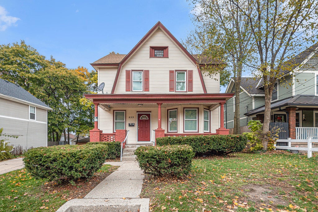 835 Bates Street Se, Grand Rapids city