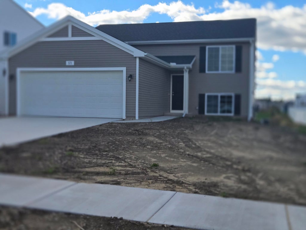 571 Snow Pine Court Ne, Cedar Springs city